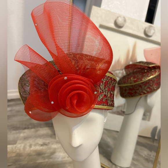 Vintage red hat - Picture 4 of 7